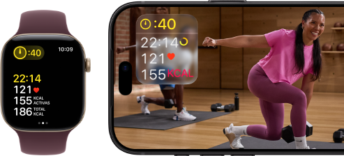 Un Apple Watch junto a un iPhone con una sesión de Apple Fitness+ en la pantalla