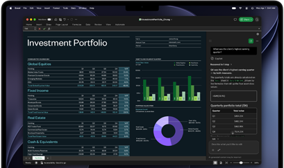 Pantalla de un MacBook Pro que muestra una hoja de cálculo de Excel con datos de una cartera de inversiones, un gráfico de barras verdes, un gráfico de dónut púrpura y la barra lateral de Copilot con los totales trimestrales